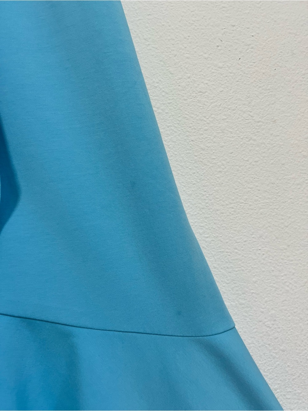 Fehaute Light Blue Elegant Sleevless Midi A-line Dress with Waist Twist - Picture 8 of 10